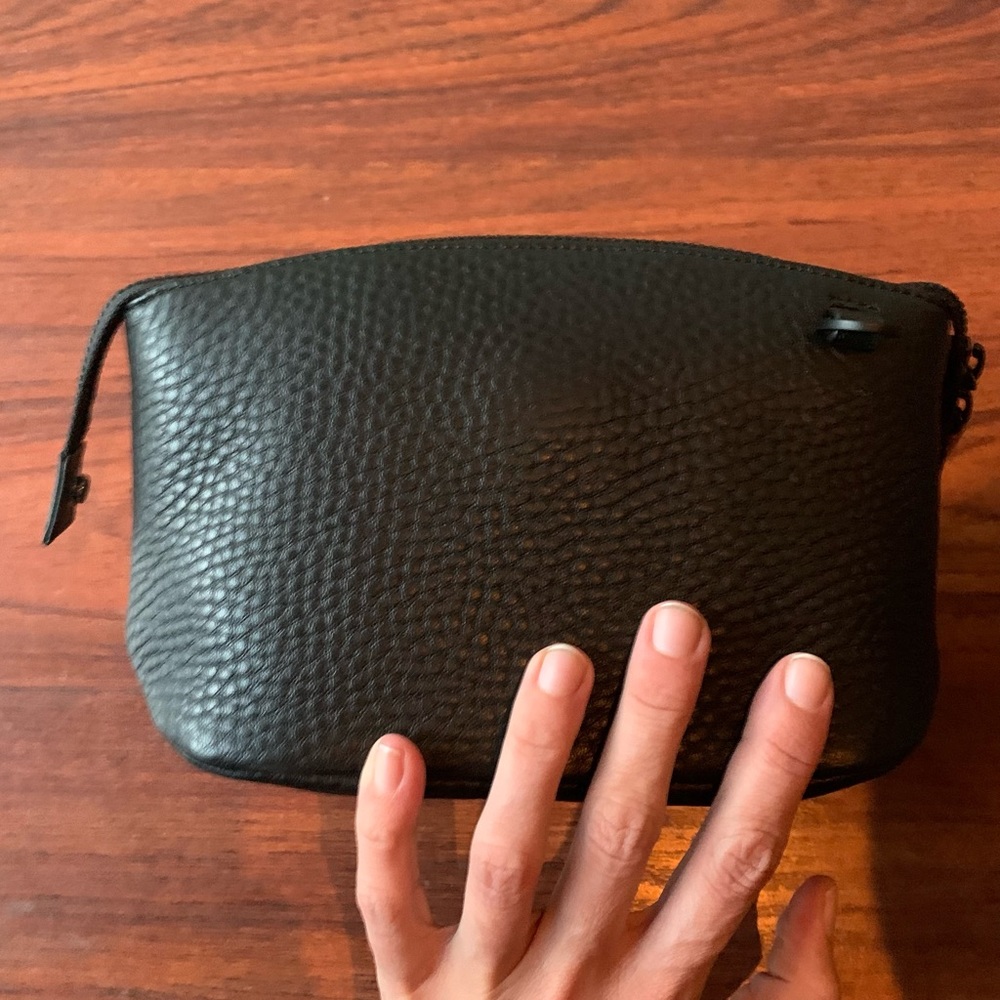 Sale! 🖤 Dagne Dover small Lola Pouch Color: Onyx Leather